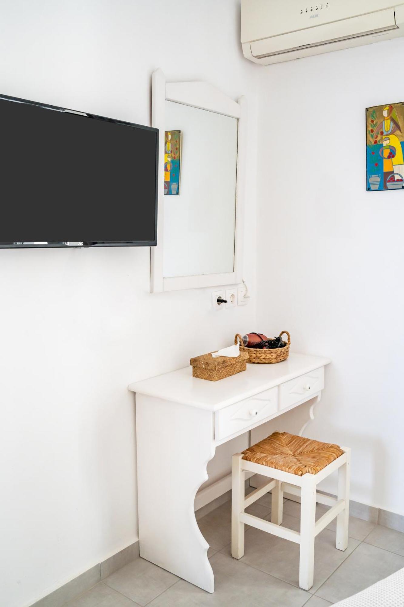 Apartament Mimis&Connie 1 Karpatos Zewnętrze zdjęcie